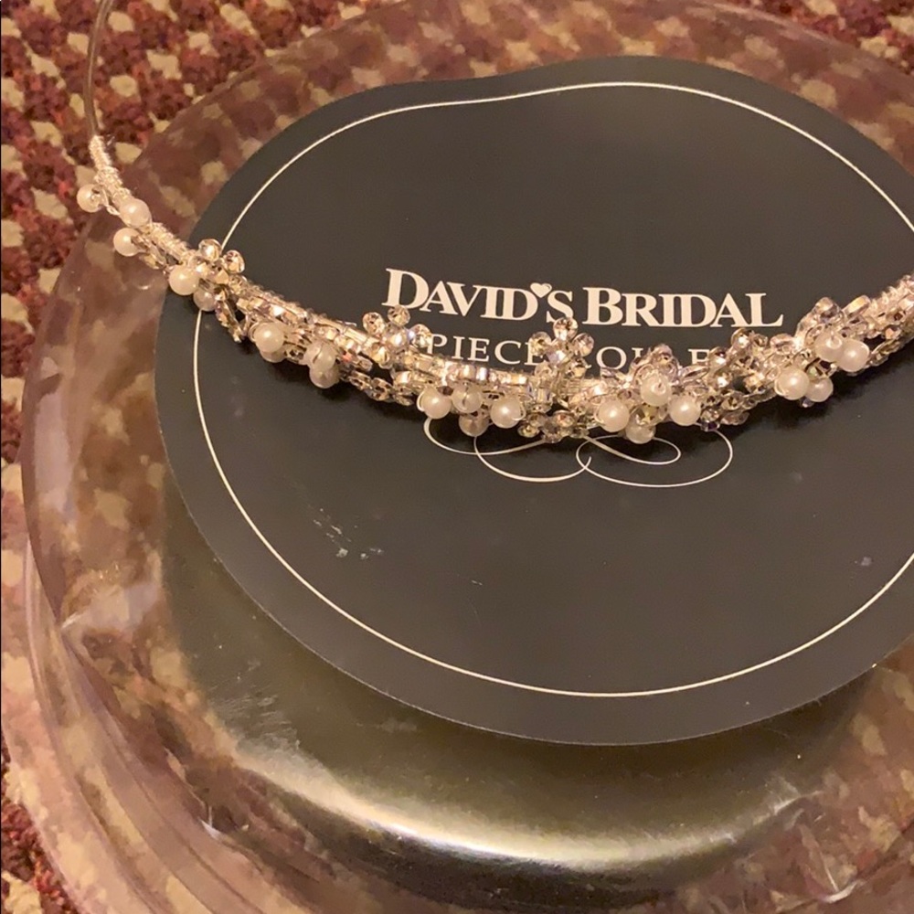 Shallow Tiara - Picture 3 of 7